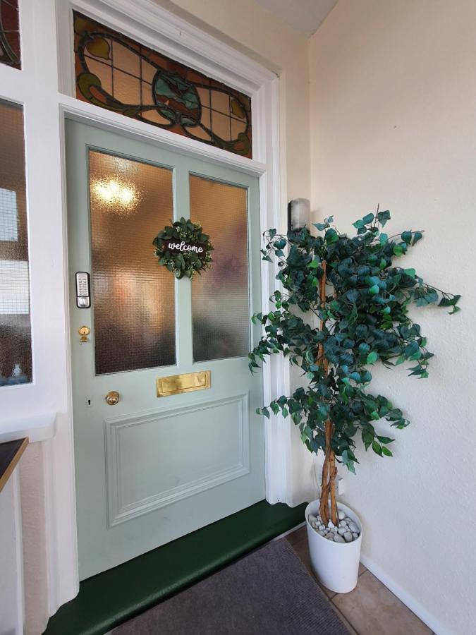 スケッグネス Caxton House Bed & Breakfast エクステリア 写真