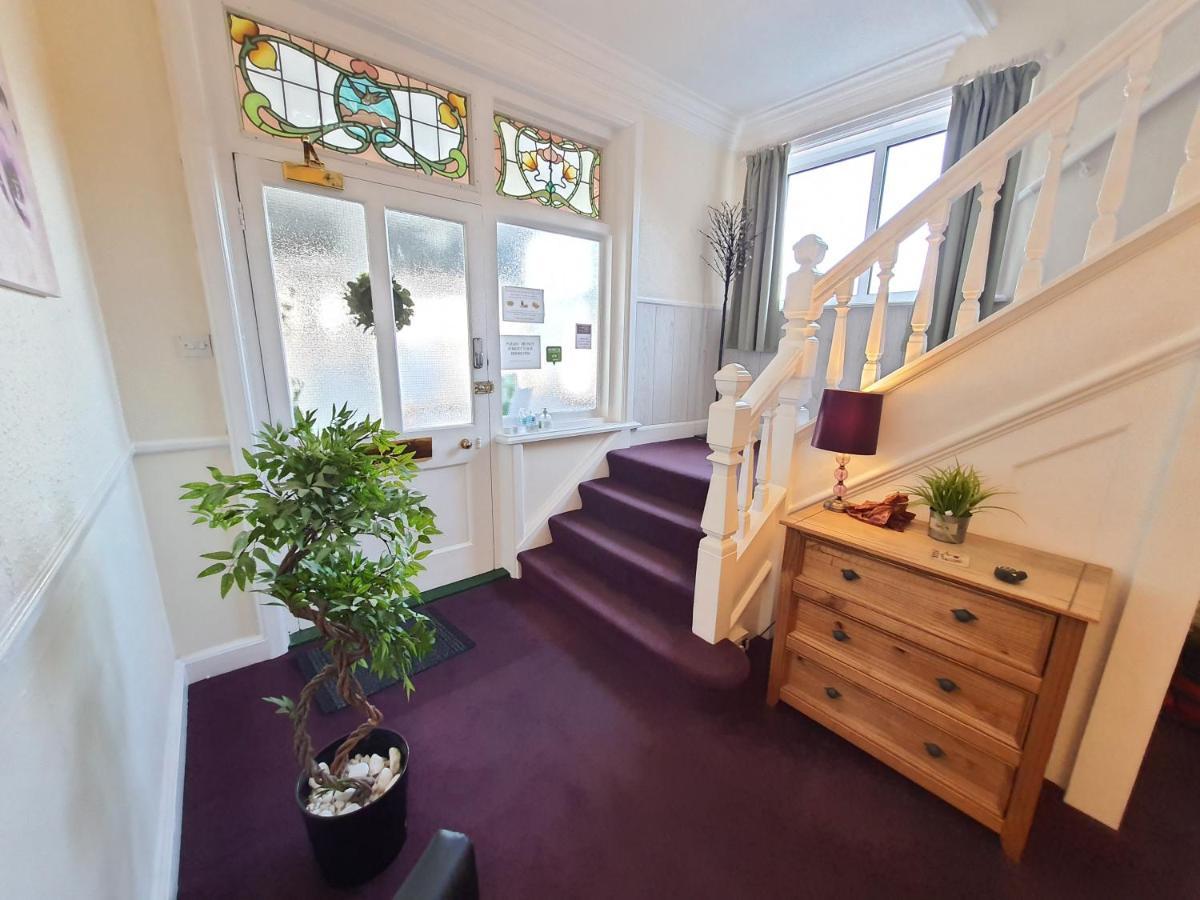 スケッグネス Caxton House Bed & Breakfast エクステリア 写真