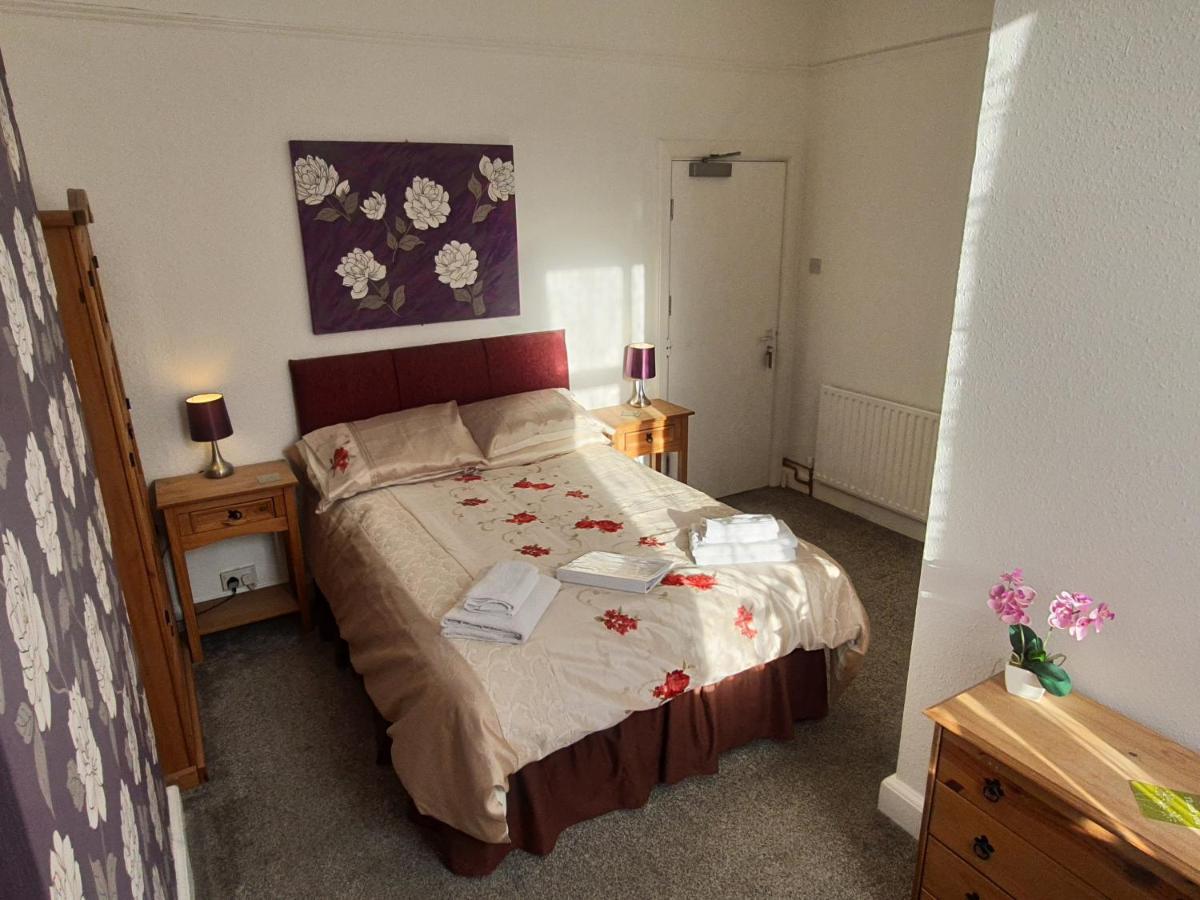 スケッグネス Caxton House Bed & Breakfast エクステリア 写真