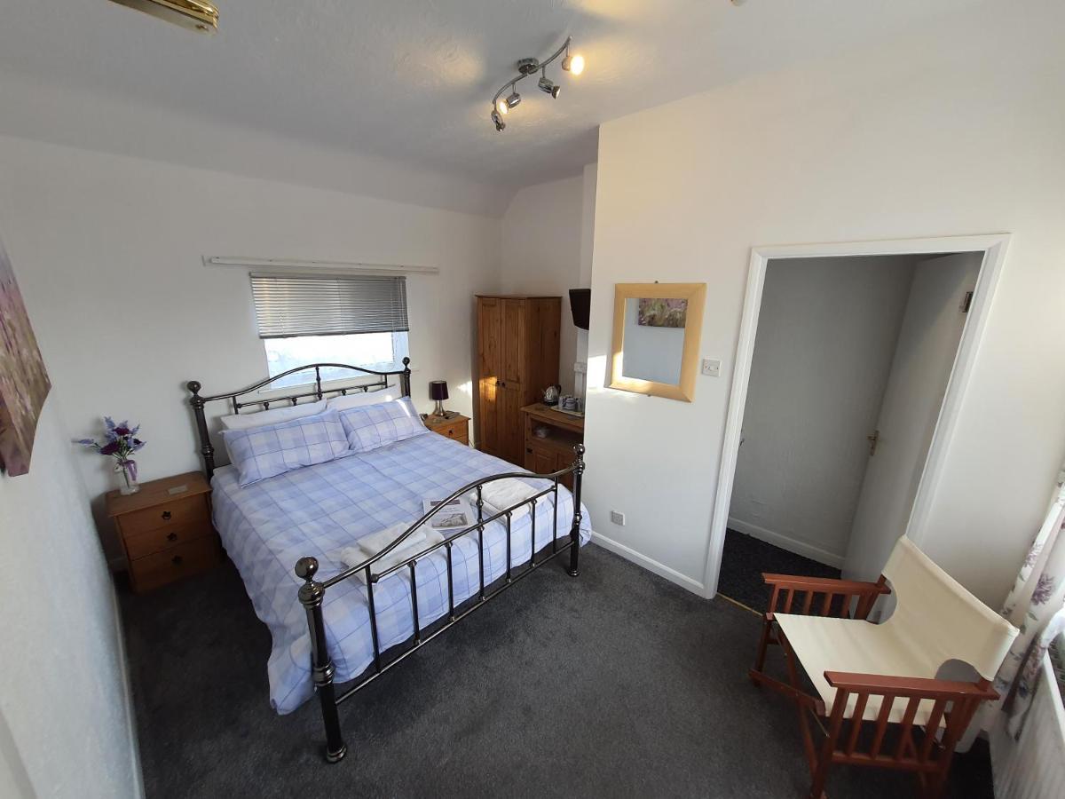 スケッグネス Caxton House Bed & Breakfast エクステリア 写真