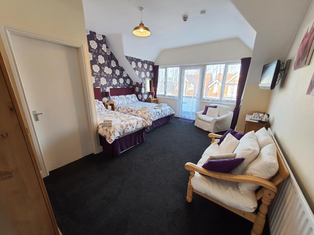 スケッグネス Caxton House Bed & Breakfast エクステリア 写真