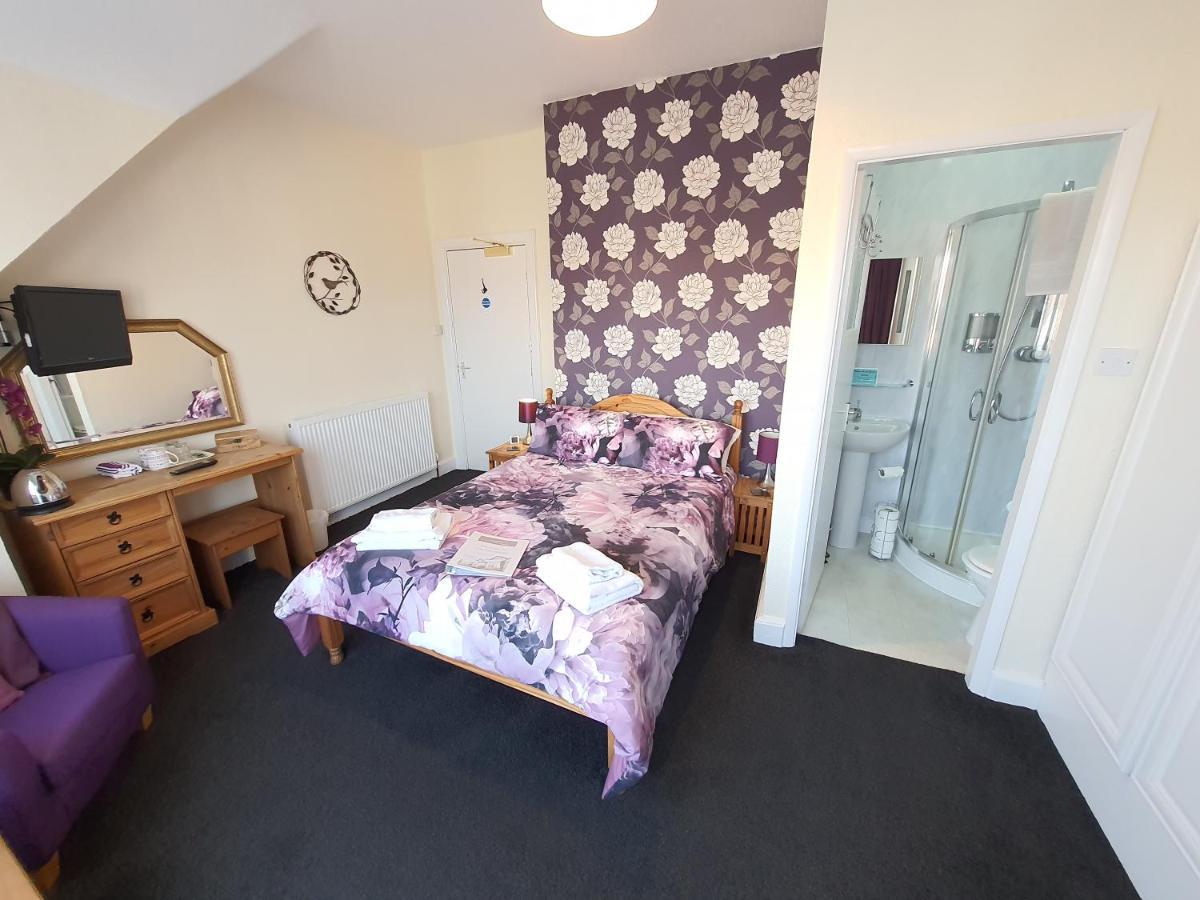 スケッグネス Caxton House Bed & Breakfast エクステリア 写真