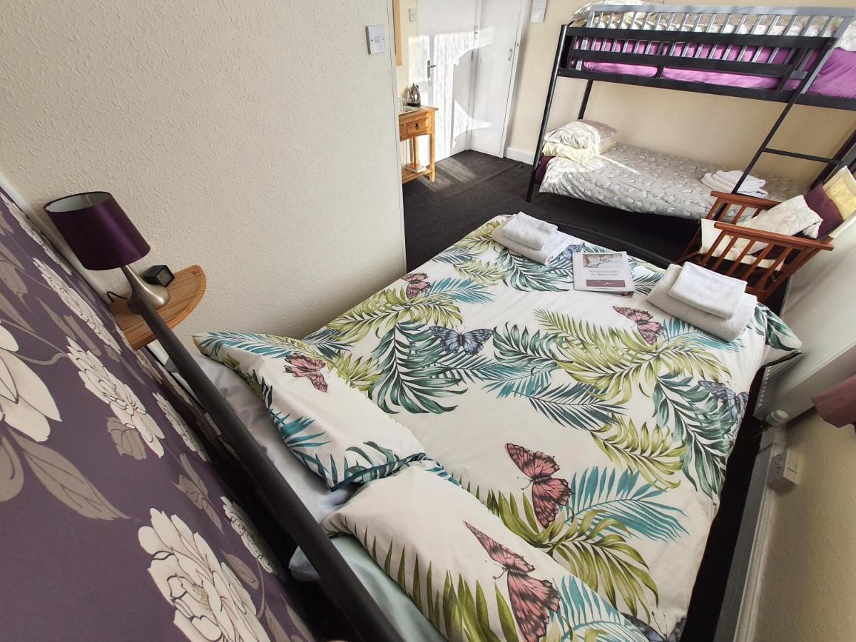 スケッグネス Caxton House Bed & Breakfast エクステリア 写真